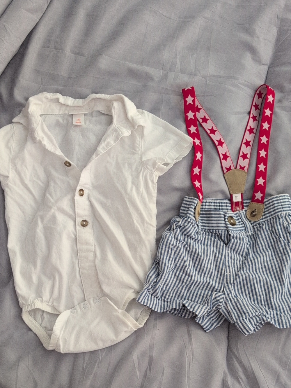 Cat & Jack White Baby Romper with Red White And blue Theme